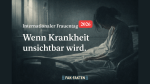 Eine erschöpfte Frau sitzt auf einem Bett in dunkler, stiller Umgebung. Im Bild steht: „Internationaler Frauentag 2026 – Wenn Krankheit unsichtbar wird.